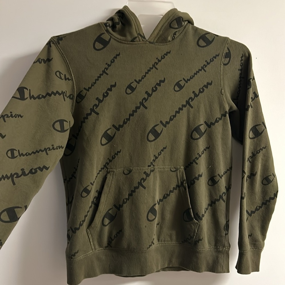 Champion unisex  Olive Hoodie. Size L